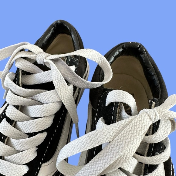 Vans Unisex Womens 6 Mens 4.5 Black Sneakers Shoes Trainers - Picture 2 of 5